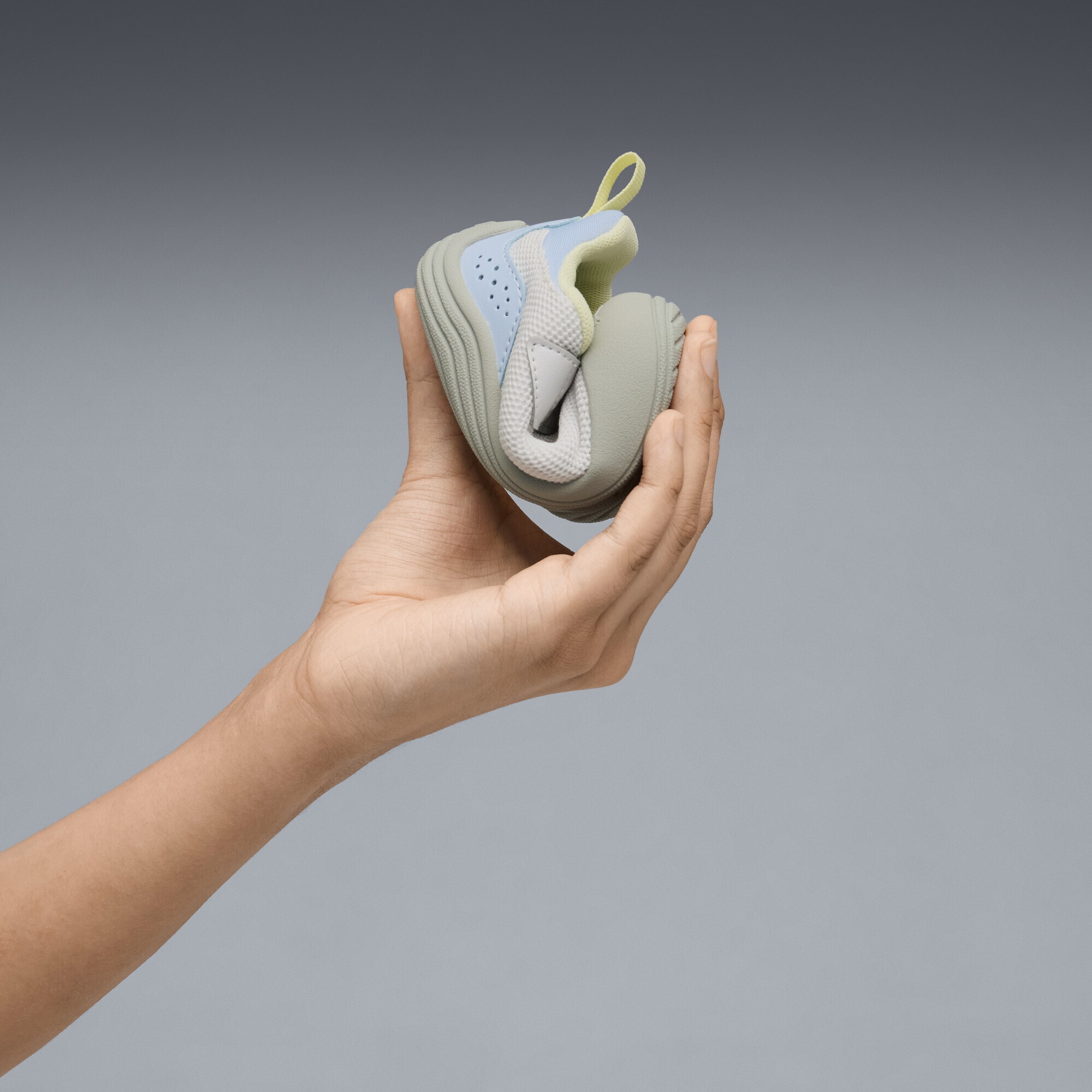 Sneaker PUMA "Kitten Mesh Sneakers Kinder", Kinder, Gr. 22, blau (fluro pink pes sea glass blau), Obermaterial: Synthetik, Textil; Futter: Textil; Innensohle: Textil; Laufsohle: Gummi, Schuhe Sneaker