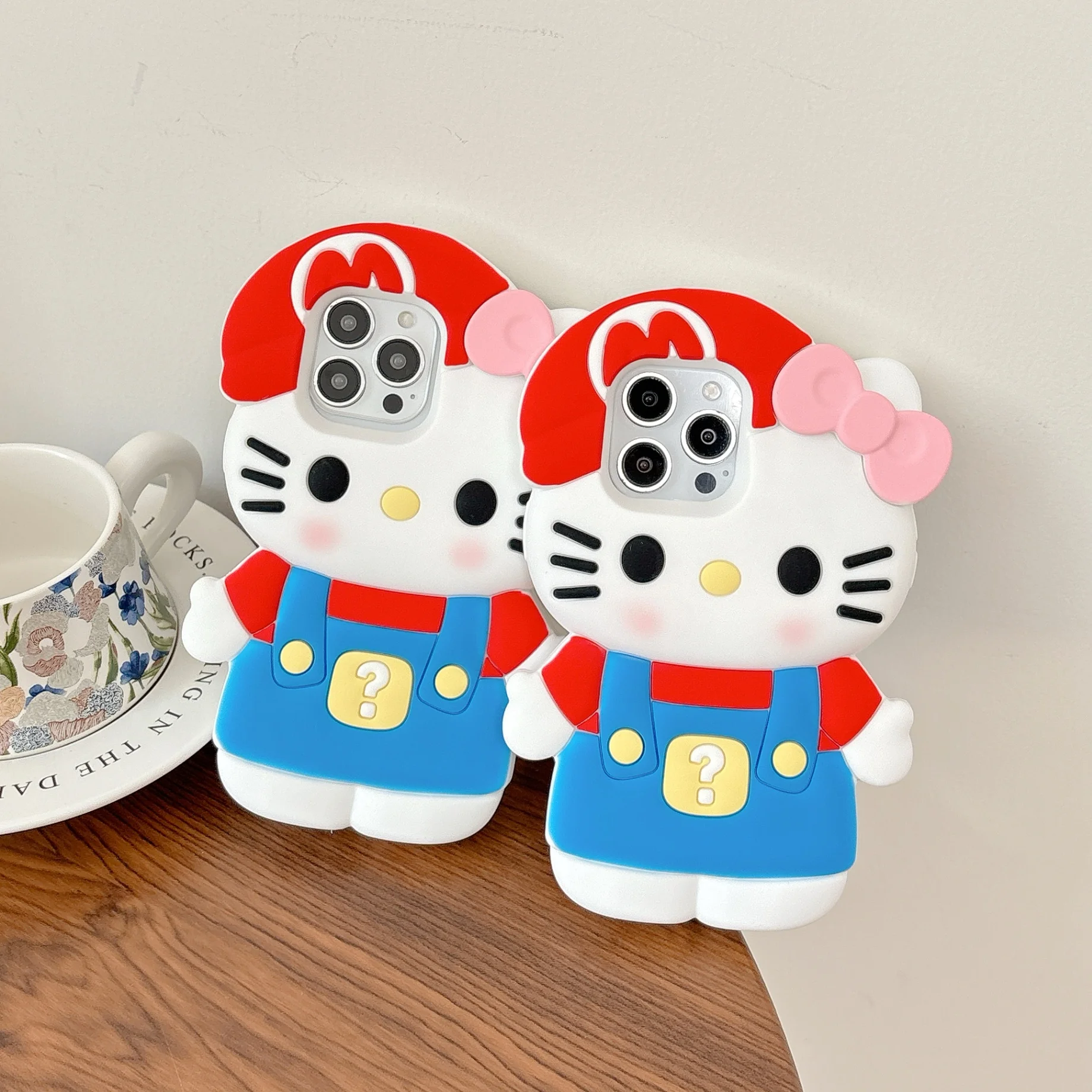 Niedliche 3D-Mario-Hallo-Kitty-Handyhülle aus weichem Silikon für iPhone 17, 16, 15, 14, 13, 12, Pro Max Plus 17 Pro, schöne Cartoon-Handyhülle Image