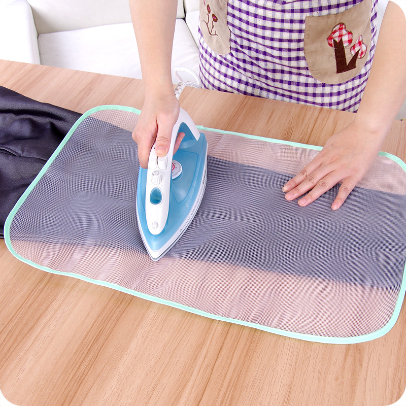 Clothes Ironing Protection Pad, Ironing Board Mat, Mesh Cloth Protective, Insulation Against Heat, Random Colour Ironing 40x60cm