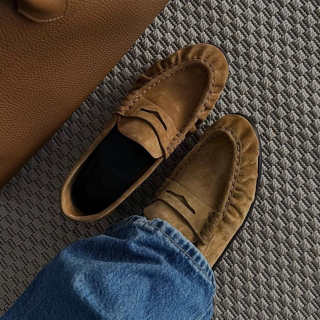 Frühling und Herbst Neue Unisex Vintage Wildleder Braun Loafer Plateausohle Penny Design Geraffte Details Mode Lässig Tägliche Schuhe