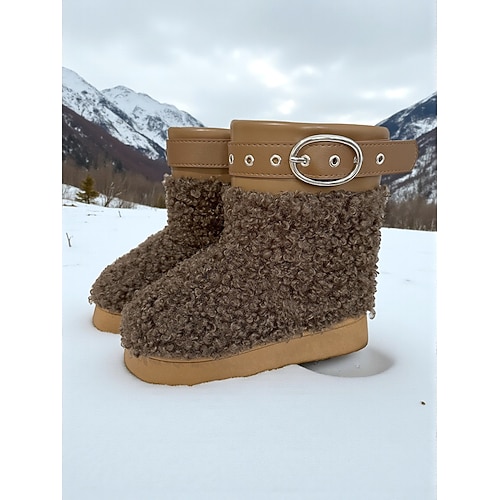 Kuschelige Damen-Schneestiefel aus Kunstfell – stylische braune Plateau-Stiefeletten mit Gürteldetail, bequem und warm für kaltes Wetter, Outdoor-Aktivitäten und Freizeitkleidung Image