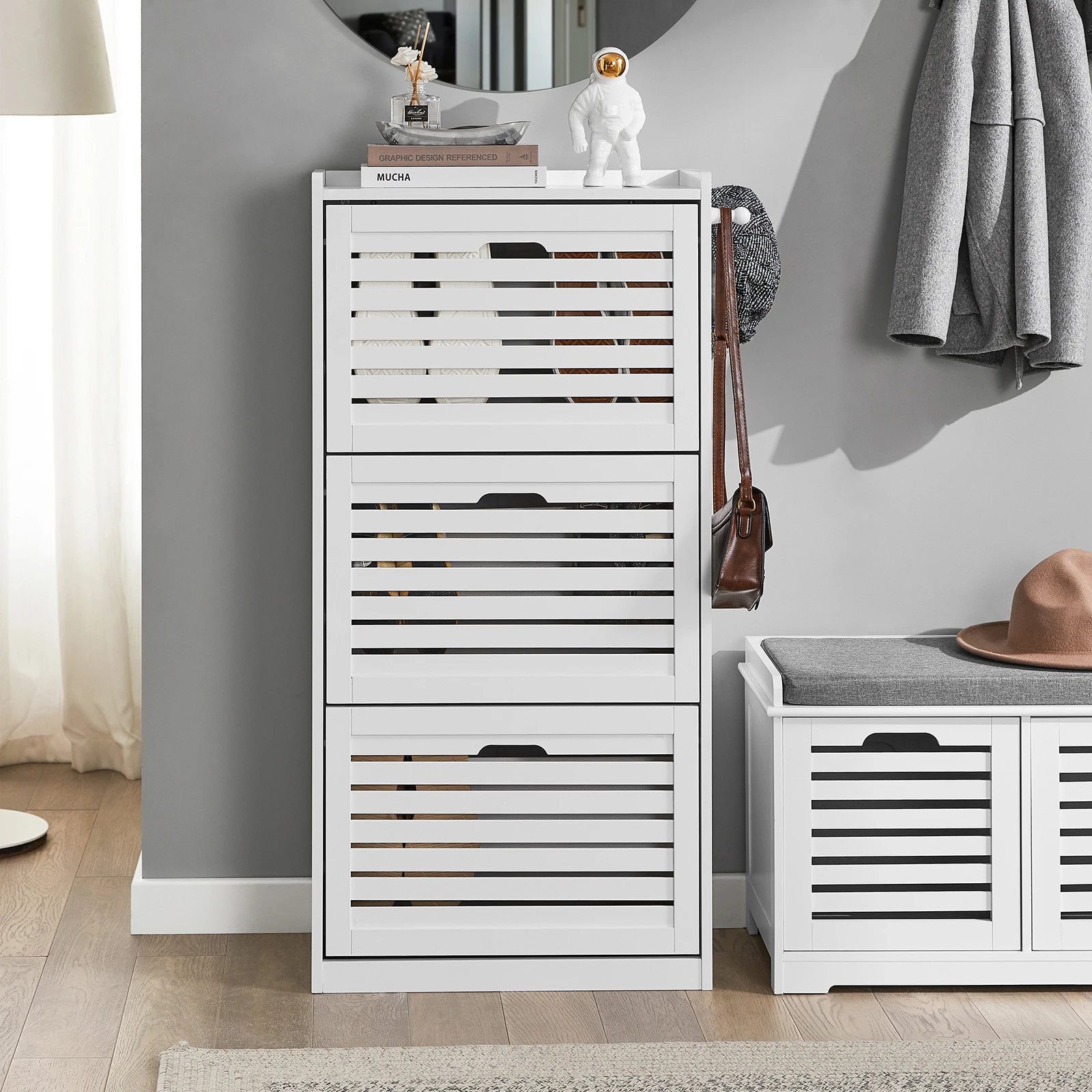 SoBuy FSR108 Schuhschrank mit 3 Klappen Schuhregal mit 2 Hacken Schuhkipper mit 6 Ablageflächen Schuhkommode Schuhablage