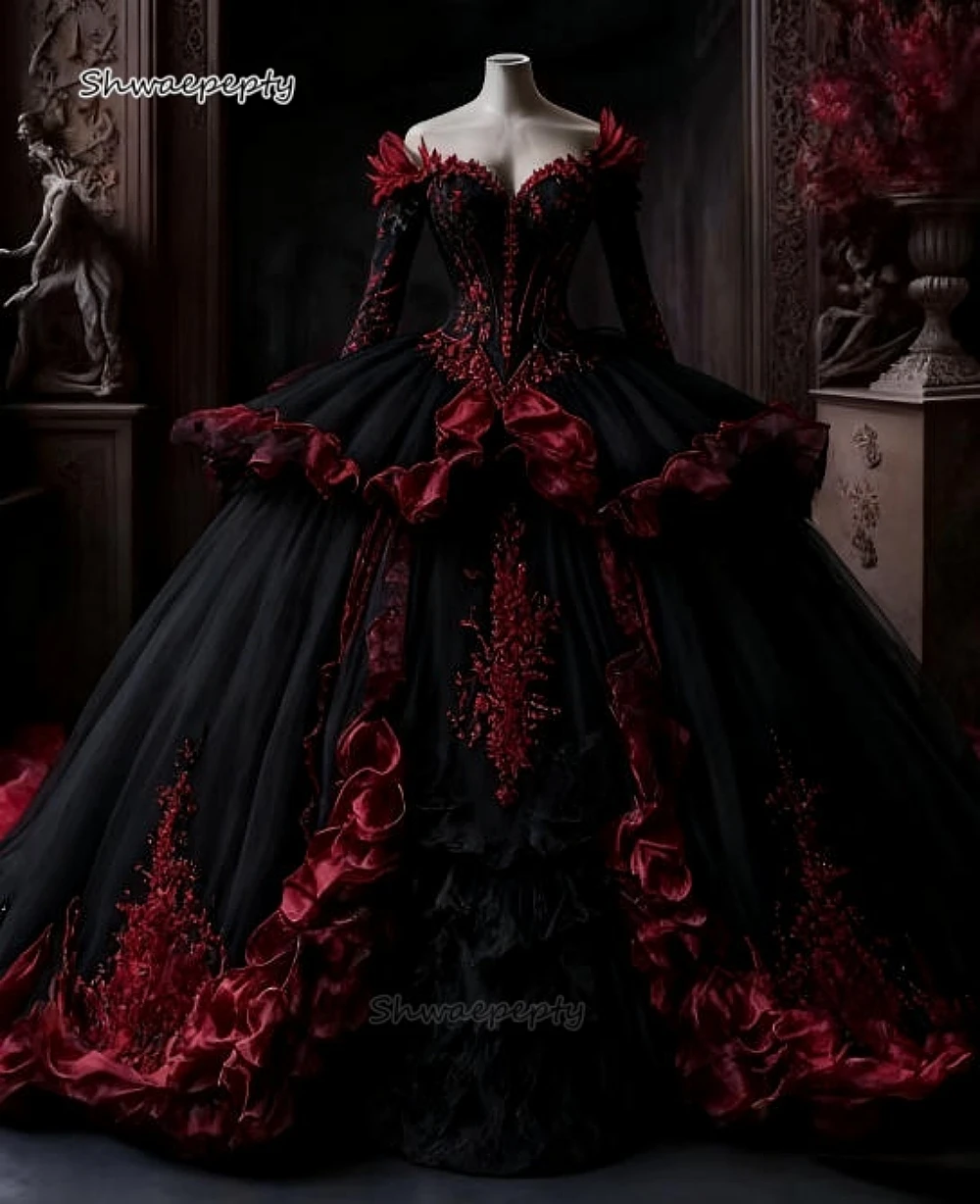 Maßgeschneiderte gotische schwarze und burgunderrote Ballkleider mit Rüschen, abgestuftes Ballkleid, Vintage-viktorianisches Maskeradekleid, Halloween-Kostüm Image