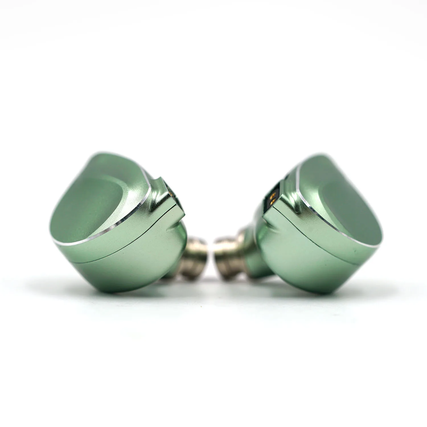 BQEYZ Seasonal Series WINTER 2 IEM Gaming-Ohrhörer, kabelgebundener Kopfhörer, HiFi-Kupfer, 3-in-1-Kabel Image