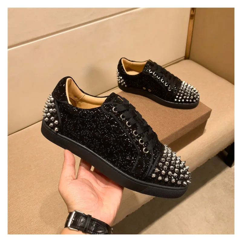 Große Herrenmode Hip Hop Rock Nieten Schuhe Original Leder Nieten Schuh Designer Spikes Sneakers Persönlichkeit Schuhe