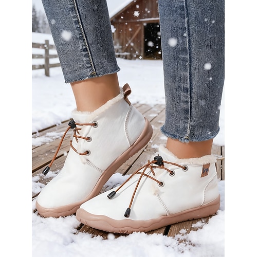 Rote Damenstiefel in Weite H mit Kunstfellfutter – ideal für Outdoor-Aktivitäten, Winterwanderungen, Weihnachtskleidung und Abenteuer im Schnee Image