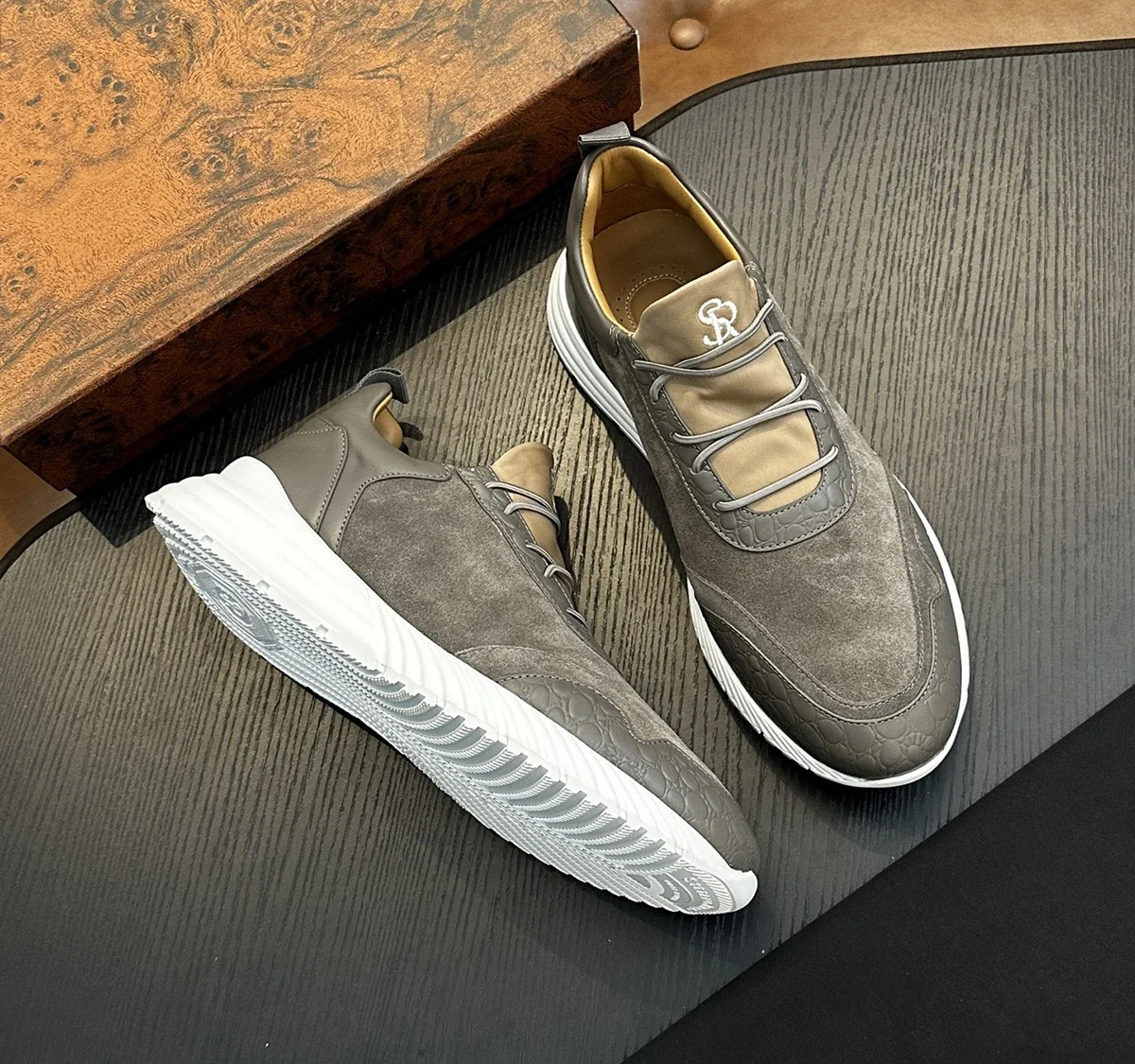 OECHSLI Schuhe Rindsleder 2025, neue Lederschuhe, Mode, Business, Sport, bequem, für Herren, europäisch, große Größe 39–46