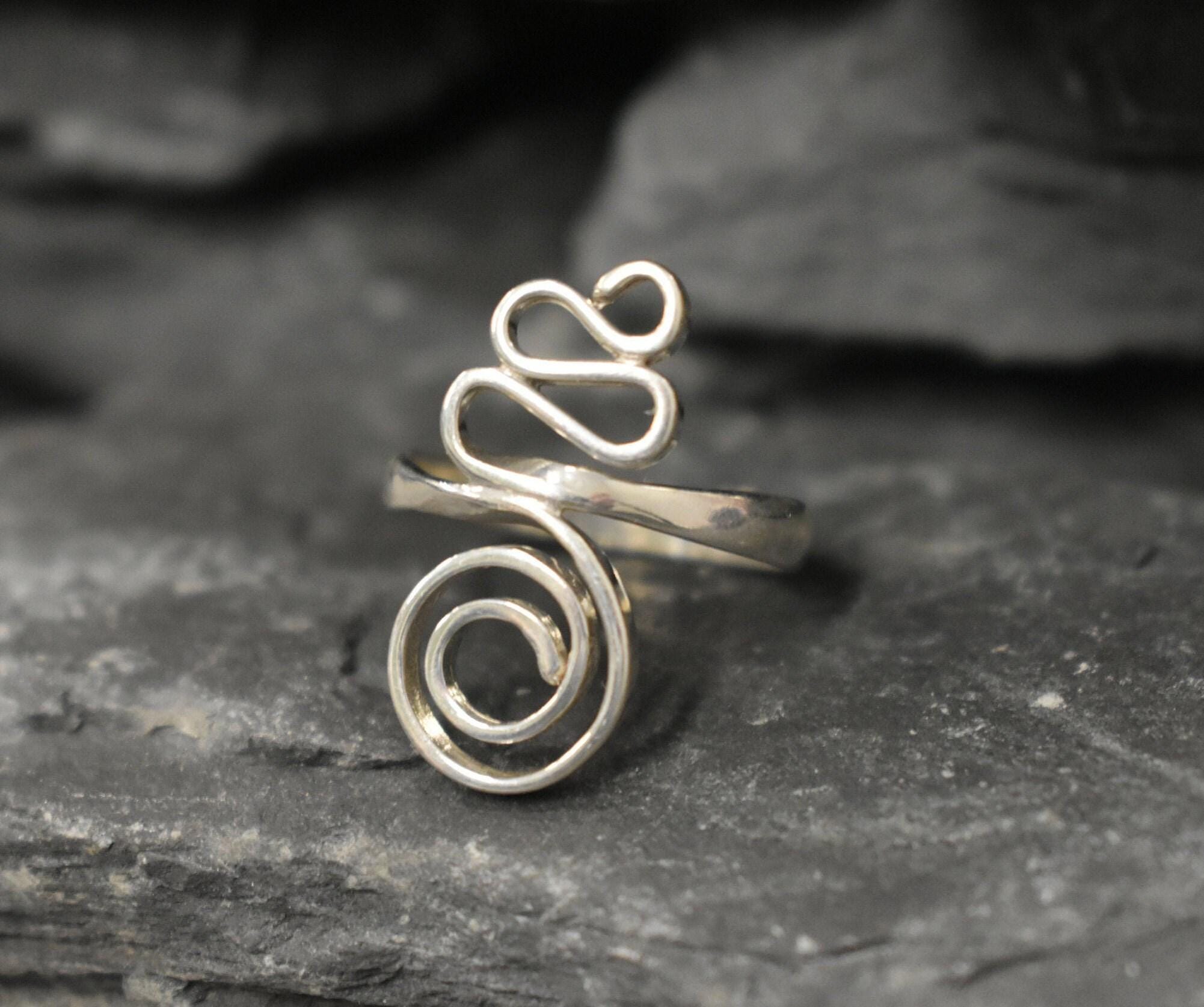 Anello lungo a spirale, anello boho in argento, anello a spirale boho, anello a spirale, anello mandala in argento, anello a spirale, anello a forma l