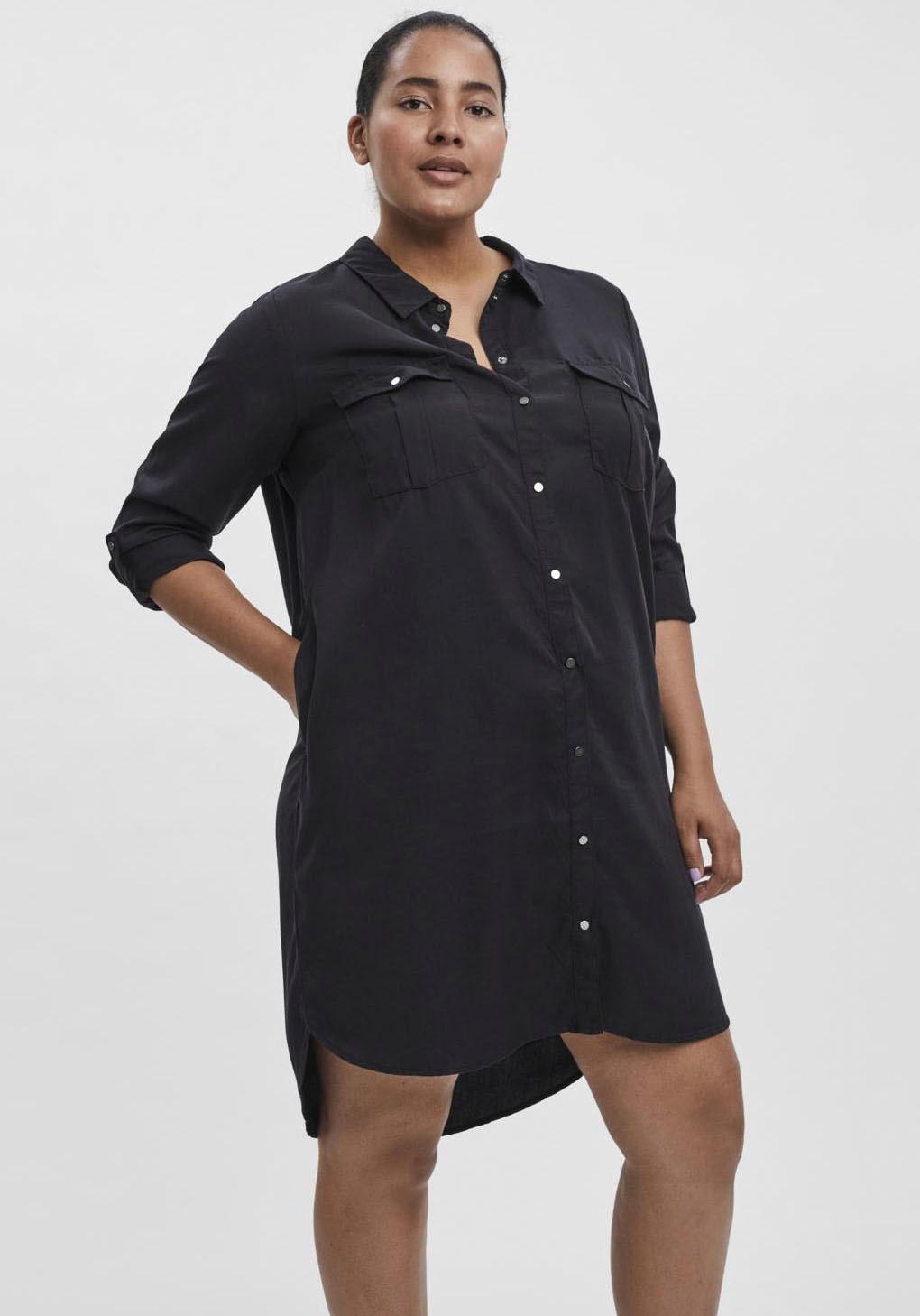 Jeanskleid VERO MODA CURVE "VMSILA LS SHORT DRESS MIX GA CURVE NOOS", Damen, Gr. 52, N-Gr, schwarz, Obermaterial: 100% Lyocell (TENCEL™), figurbetont, Kleider