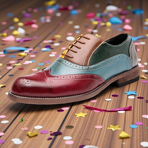 Herren Mardi Gras Bunte Leder Oxfords Rot Grün Blau und Braun Stylishes Brogue Design mit dekorativen Perforationen Perfekt für Karneval und festliche Anlässe Image