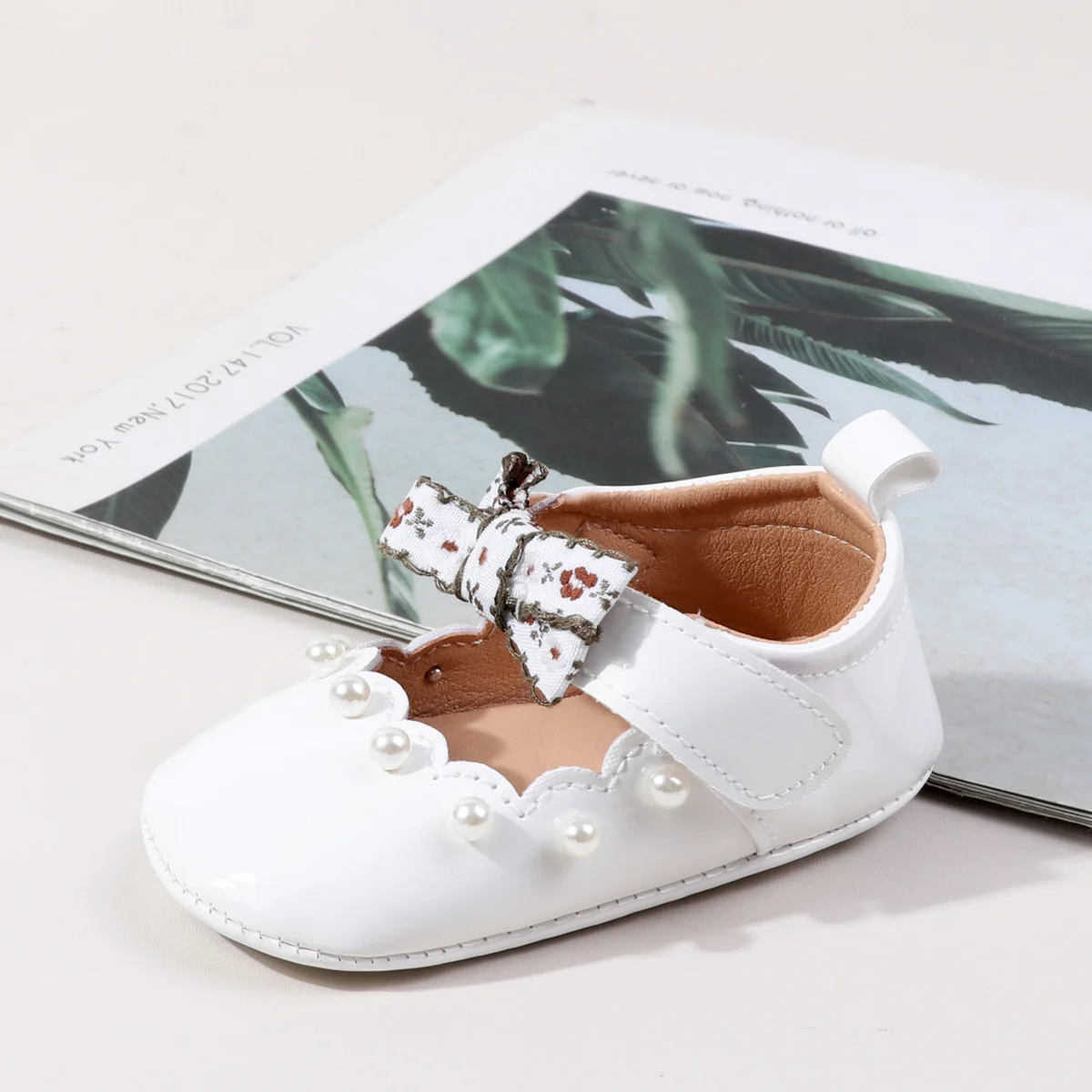 2025 neue Stil Baby Mädchen Erste Wanderschuhe Indoor Outdoor Kleinkind Schuhe Für 0-18 M Baby Prinzessin Schuhe PU Leder Weiche Sohle BBW5199