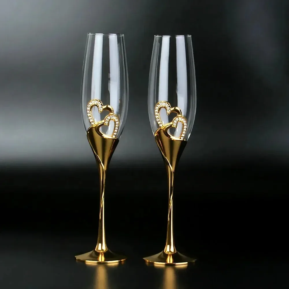 Kristall-Champagnergläser, Hochzeitsbecher, Rotweinglas, europäisches glitzerndes süßes Glasgefäß für den Haushalt, goldenes Trinkgeschirr Image
