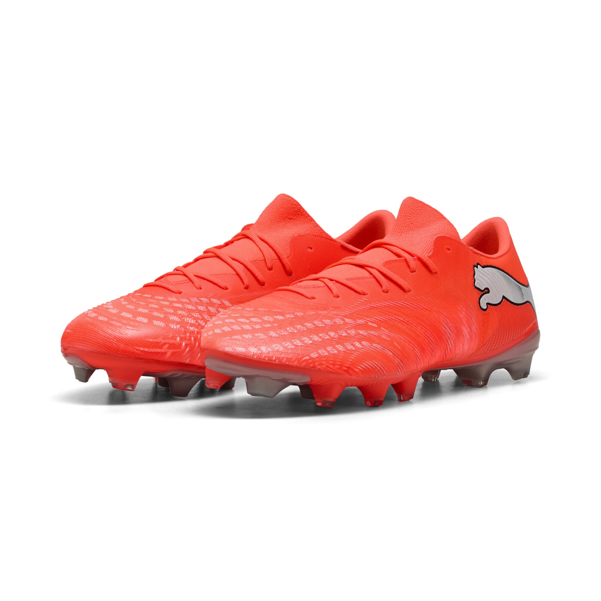 Fußballschuh PUMA "FUTURE 9 MATCH FUSION FG/AG Fußballschuhe Erwachsene", Damen, Gr. 42, glowing rot weiß schwarz silber, Obermaterial: Synthetik, Textil; Futter: Synthetik, Textil; Innensohle: Textil; Laufsohle: Synthetik, Schuhe Fußballschuh