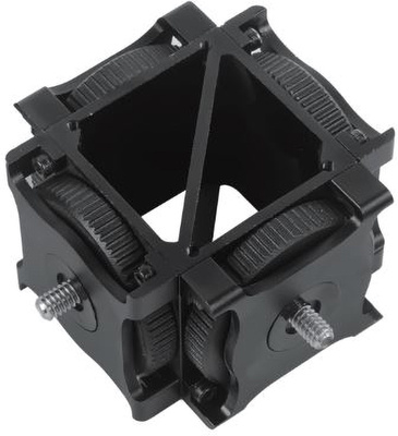 Stairville The Tube 4-way Connector