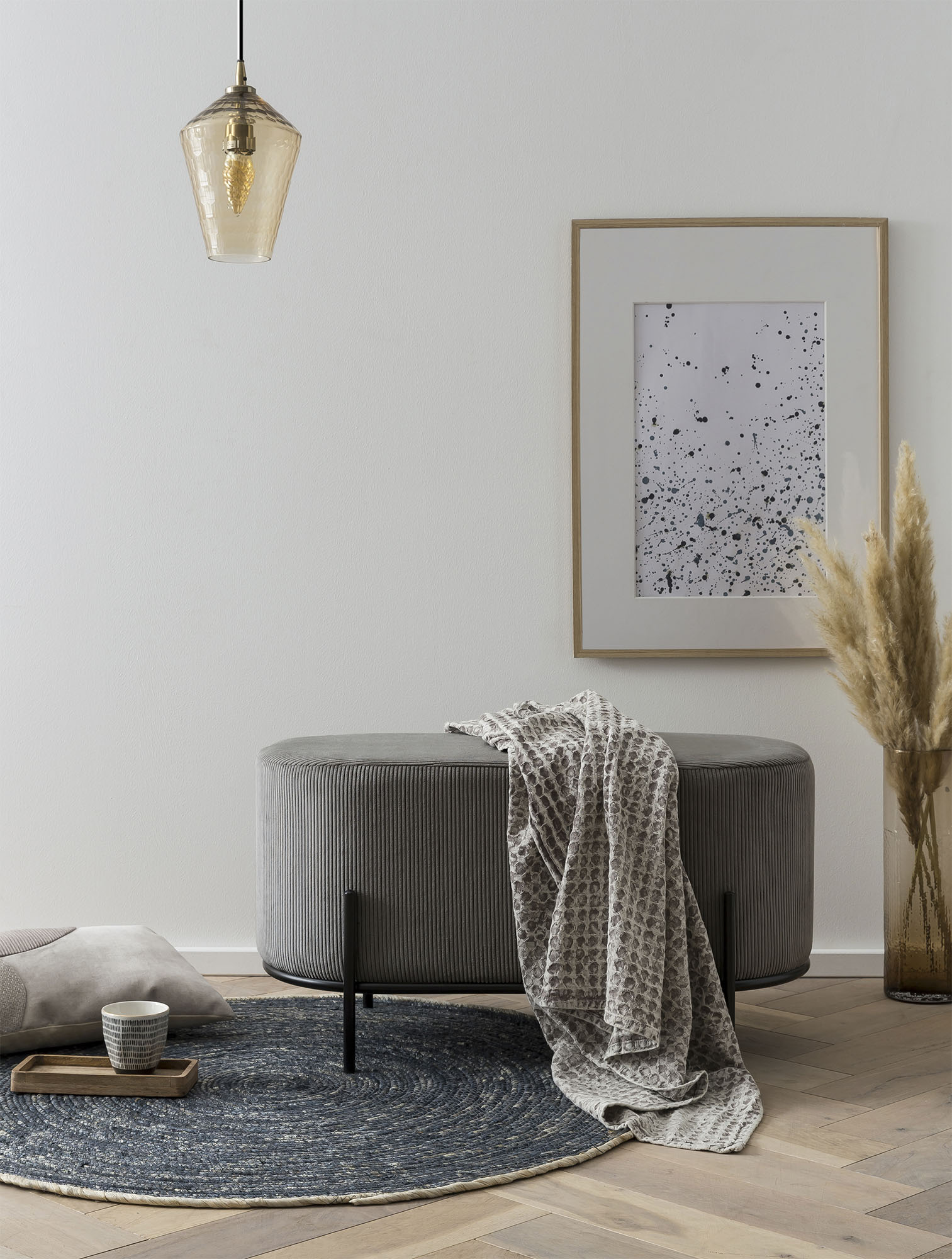 Polsterhocker SALESFEVER "Komfortabler Polsterhocker", grau (grau, schwarz), B:80cm H:42cm T:40cm, Stoff (88% Polyester/12% Nylon), Metall, Hocker, Polsterhocker, mit Design-Gestell aus schwarzem Metall