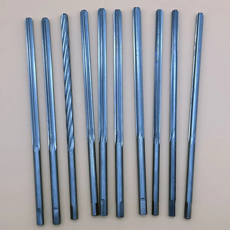 NEUE SERDI-Führungsreibahlen Spirale und gerade Flöte, zufällig versandte Ventilführungsreibahle Serdi-Ventilsitz-Hartmetallreibahle Image