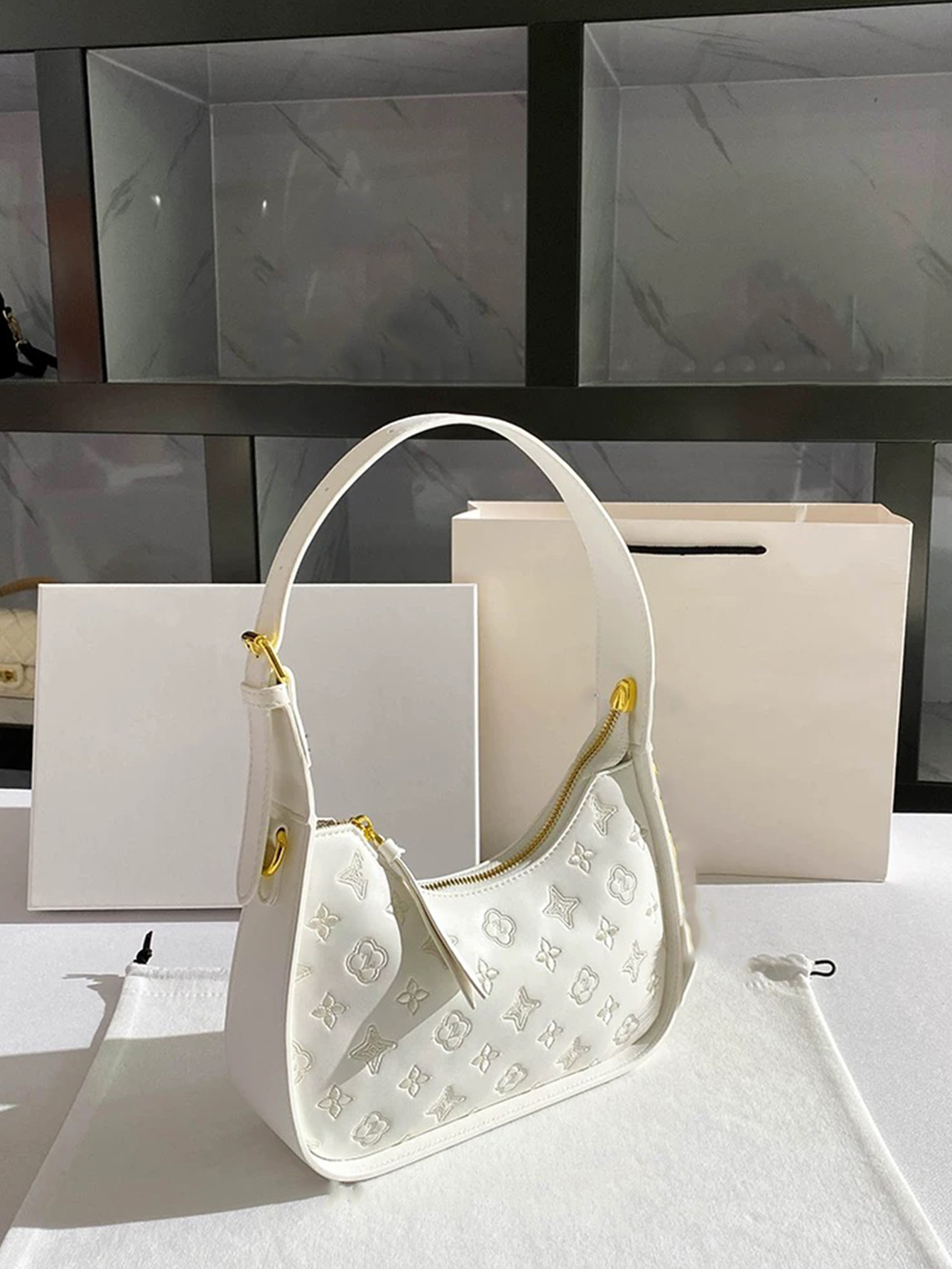 Women's High End New Fashion Embroidered Underarm Bag, Crossbody Baguette For Easy Match Women's High End New Fashion Embroidered Underarm Bag, Crossbody Baguette For Easy Match