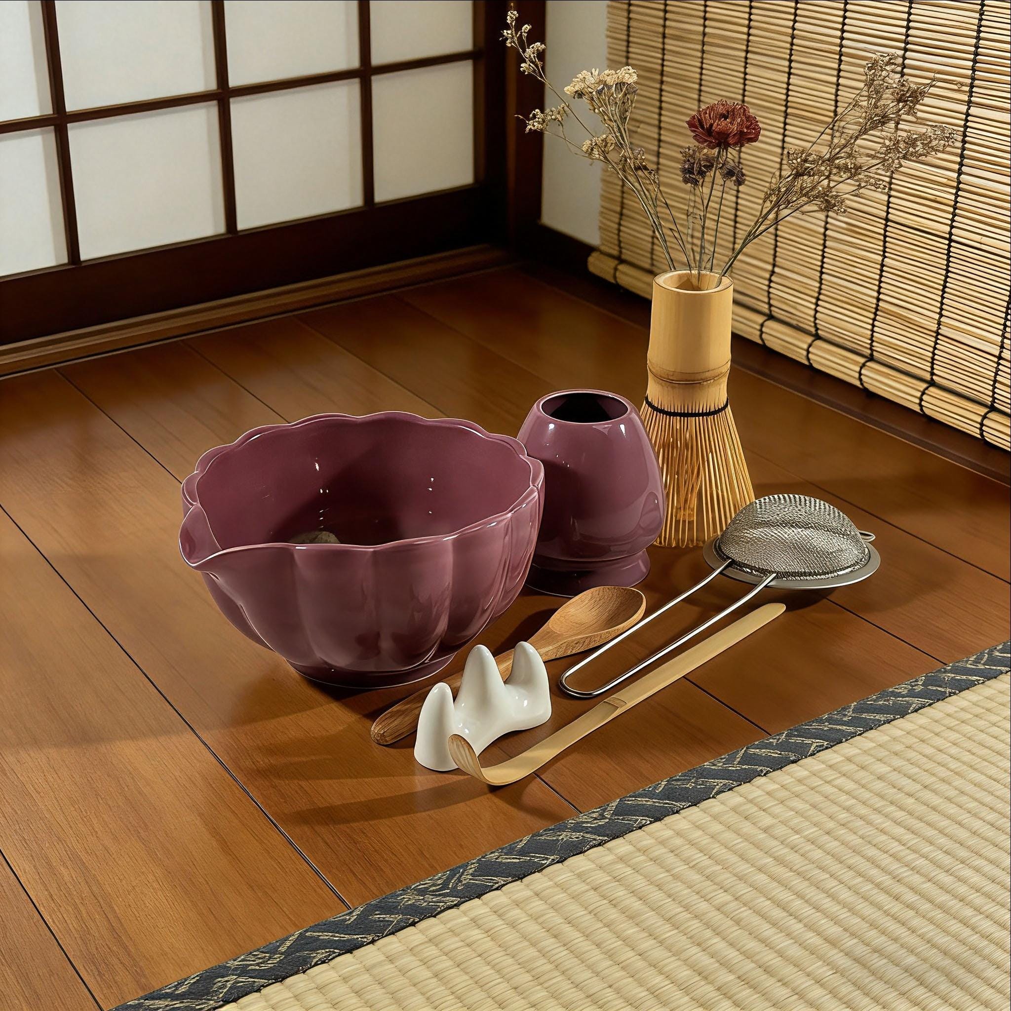Set di ciotole per matcha in ceramica viola fatte a mano con ciotola a forma di petalo, frusta in bambù e cucchiaio per il tè: set da tè tradizionale