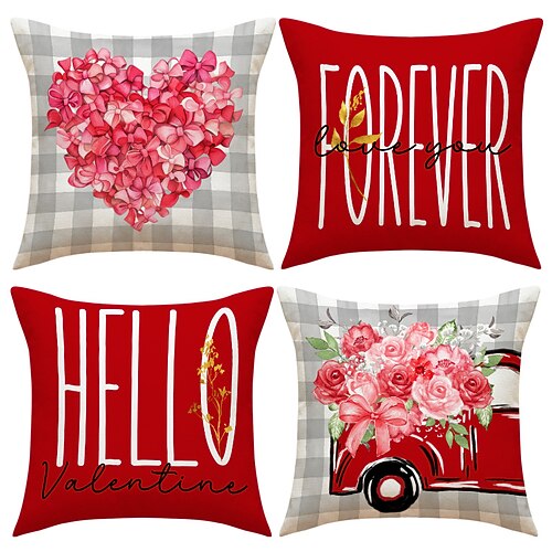 Valentinstag-Kissenbezug im nordischen Stil mit dem Schriftzug „Forever" und einem Blütenherz-Motiv, dekoratives Kissen für Sofa und Wohnzimmer, perfekt für die Valentinstagsdekoration. Image