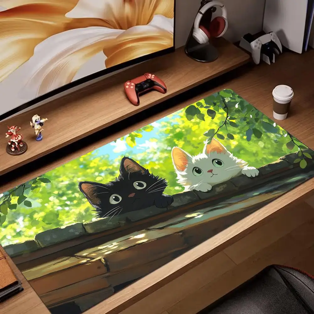 Schöne schwarze Katze und weiße Katze Büro Mauspad Gummi Anti-Rutsch-Schreibtischunterlage PC-Zubehör Gaming-Matte Tastatur Erweiterungs-Mauspad Image