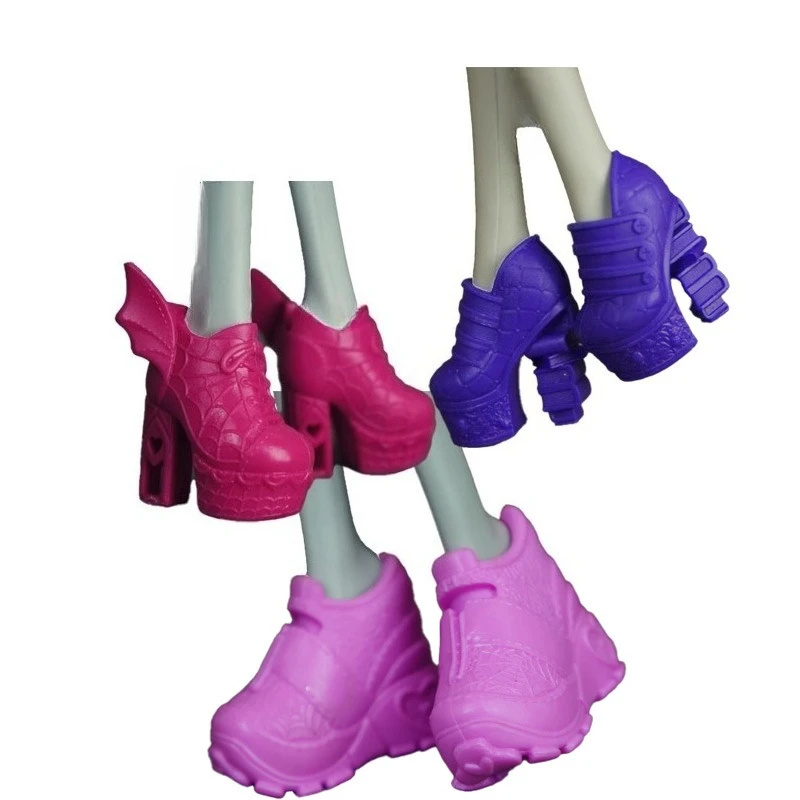 LX1140 Wunderschöne klassische Schuhe, Plattfuß-High-Heels-Sandalen, lustig zur Auswahl für Ihre Zubehör für Monster H-Puppen
