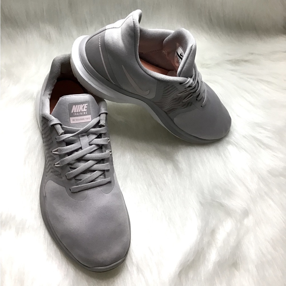Nike Shoes | Women Tennis Shoes Nike Training In Season Tr8 Size 7 Gray. | Color: Gray | Size: 7
