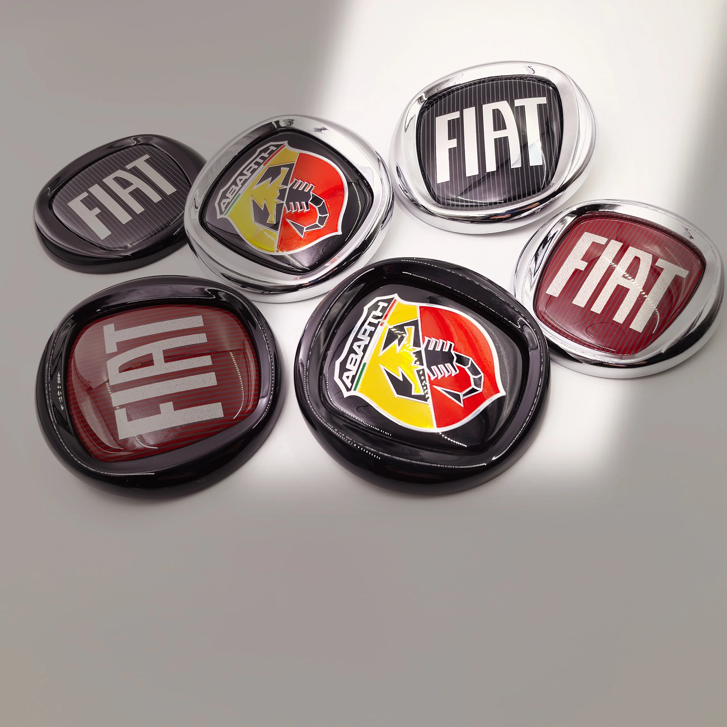 100 millimetri 10 centimetri Fiat Abarth emblema dell'auto distintivo cofano dell'auto logo anteriore griglia anteriore paraurti posteriore anteriore porta di coda bagagliaio emblema accessori