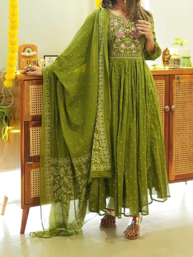Set di pantaloni Kurti Anarkali in cotone pakistano, set di Kurti di design, set di Kurti da matrimonio indiano, set di Kurti invernali, Kurti Anarkal