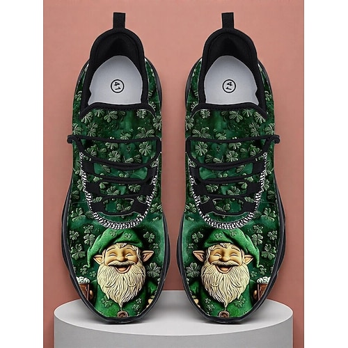 Herren-Sneaker im St. Patrick's Day-Design – lustiges grünes Design mit Gnomen- und Totenkopfmotiven, ideal für die Feierlichkeiten zum St. Patrick's Day und als Freizeitkleidung Image