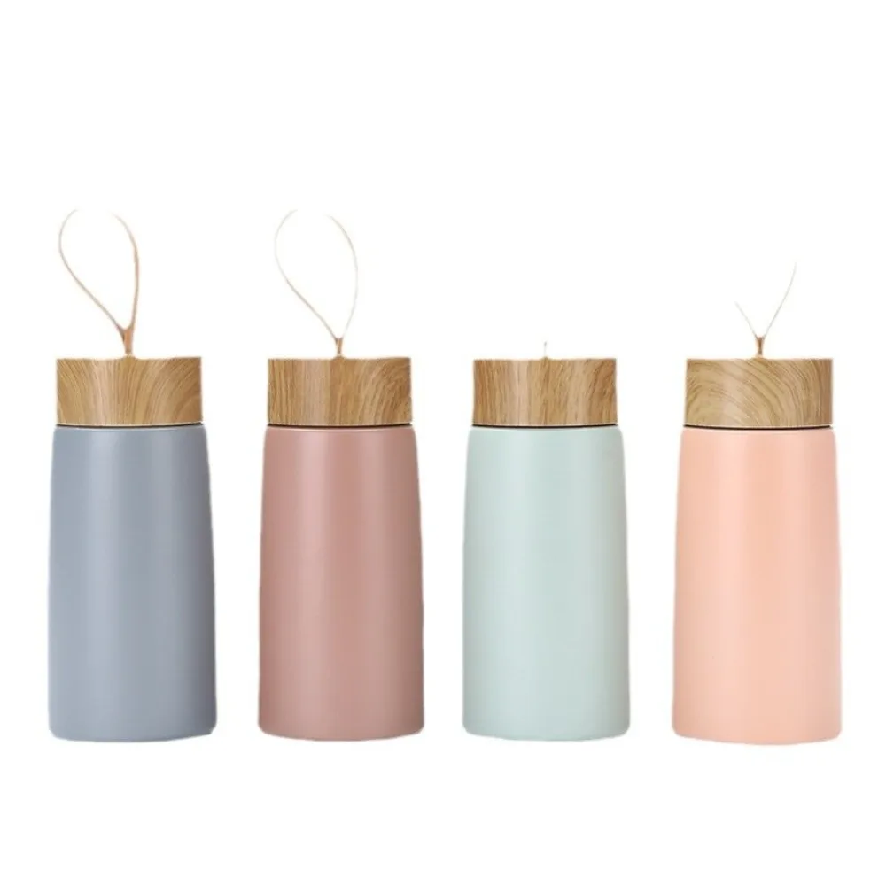 9-Unzen-Kaffeetasse hält heiße Getränke für bis zu 5 Stunden. Tritan wiederverwendbare auslaufsichere Flasche hält heiße oder kalte Getränke/perfekt für den Sommer Image