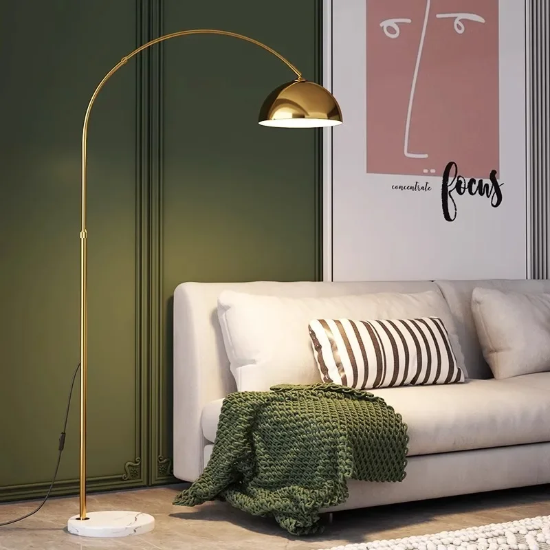 Europäische Art Eisen schwarz weiß Gold Stehlampe Wohnzimmer Studie Schlafzimmer Nachttisch Sofa Beistell tisch Lampe moderne Angeln Stehlampe