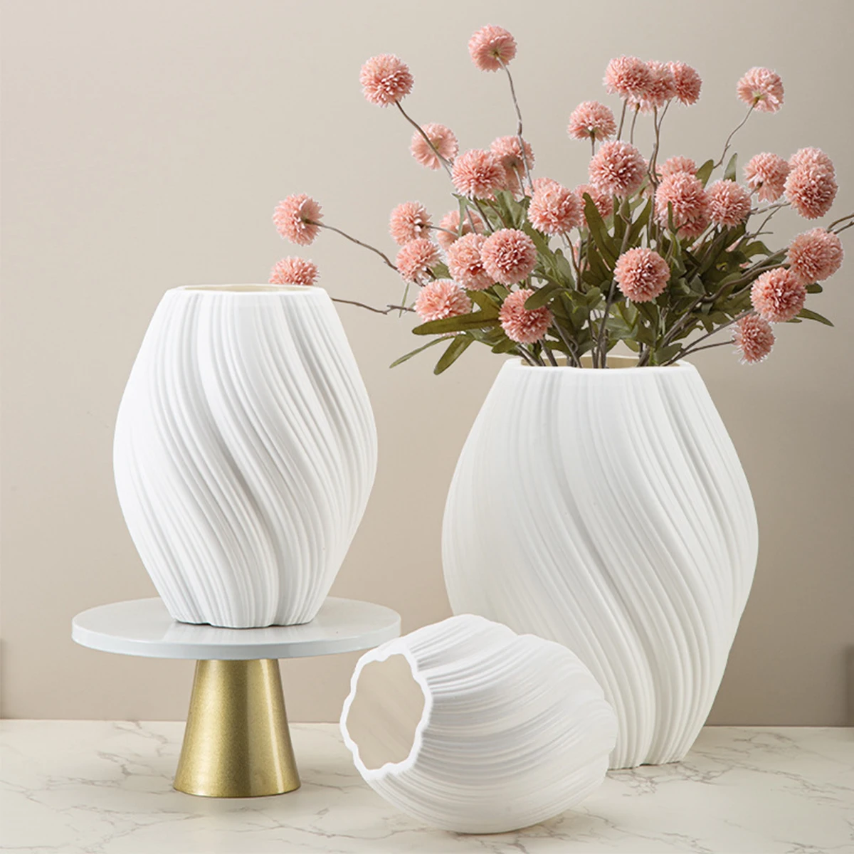 1PC Vaso di plastica a forma di onda Casa Soggiorno Ufficio Disposizione dei fiori Decorazione Artigianato Tavolo di nozze Centro Vaso Ornamento