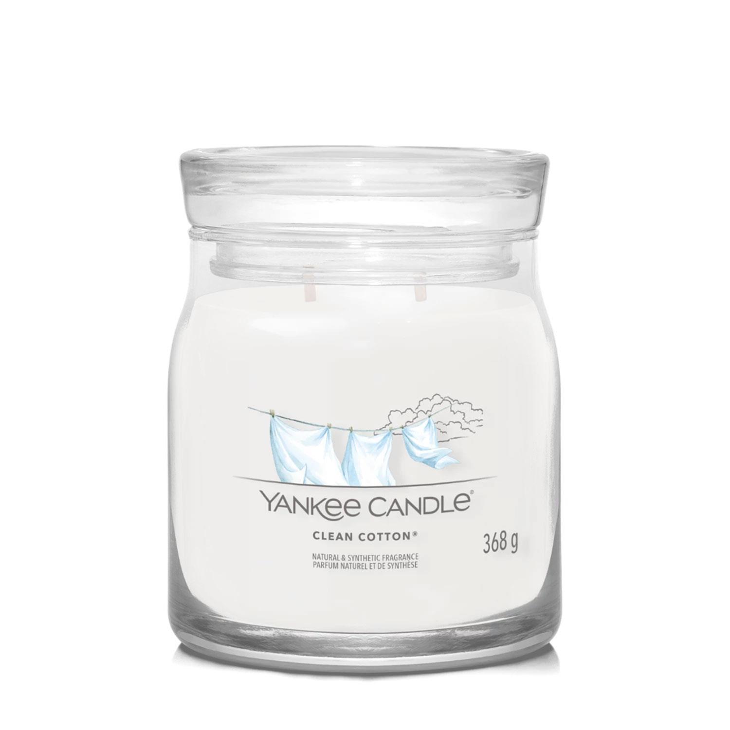 Yankee Candle Signature Medium Jar Scented - Clean Cotton, 368g - White - One Size | Yankee Candle Sale | Discount Designer Brands