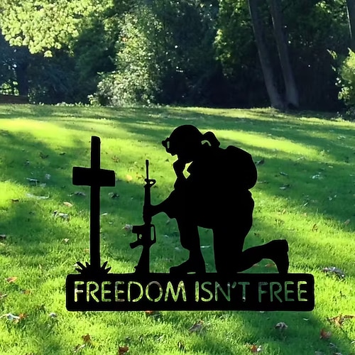 decorazione da giardino con silhouette di soldato generico, statua di soldato inginocchiato, ornamenti, cartelli da giardino, arte da giardino per il giorno dell'indipendenza, decorazione da giardino