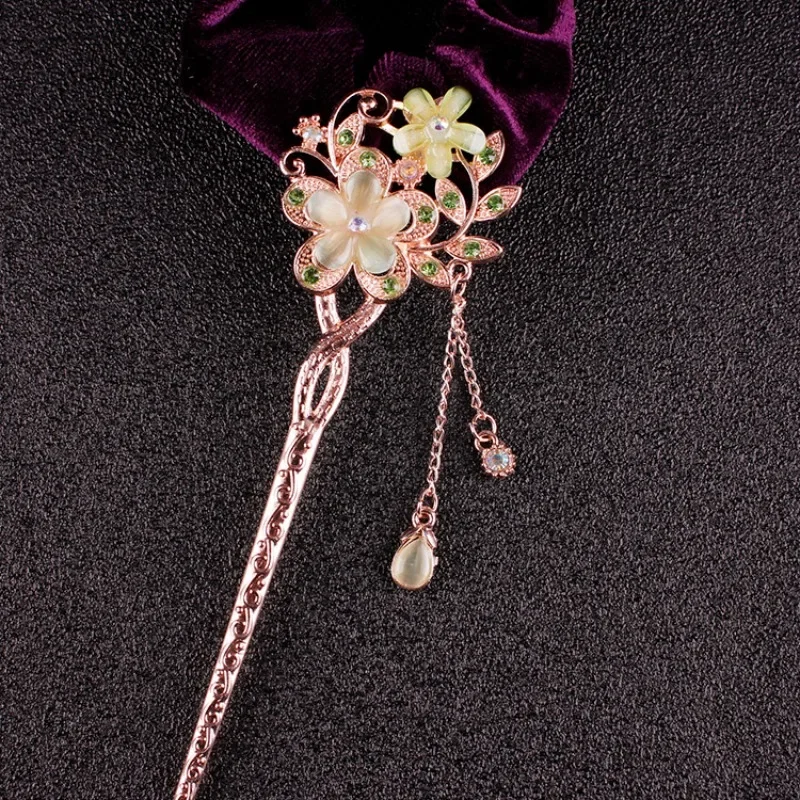 Kopfbedeckung im Ethno-Stil, Katzenaugen-Opal-Doppelblumen, klassische Haarspangen und Haarschmuck Image
