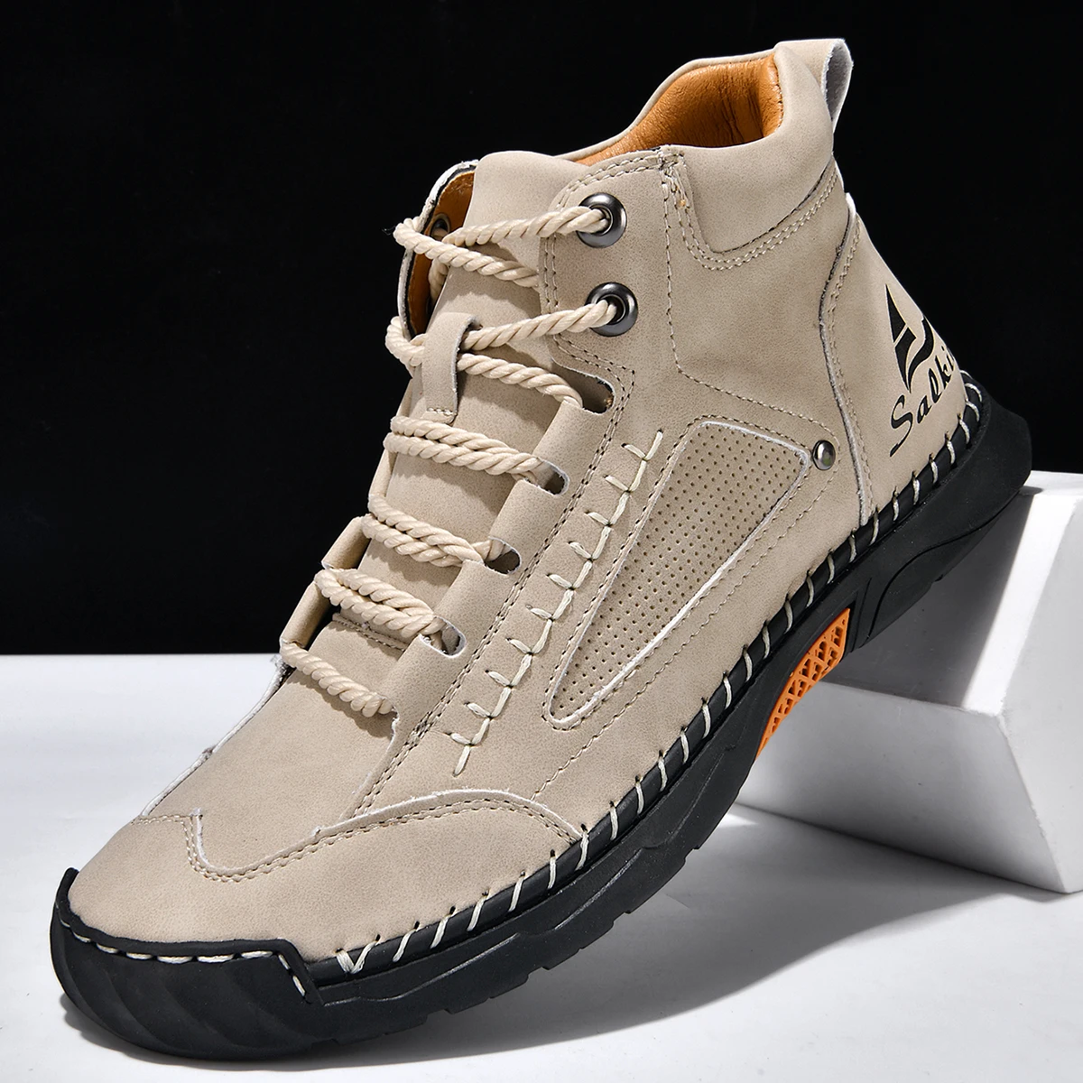 Handgefertigte Retro-Freizeitschuhe für Herren, modische Outdoor-Schnürstiefel für alle Jahreszeiten, einfache einfarbige Wanderstiefel, Outdoor-Sportschuhe, bequeme und verschleißfeste große