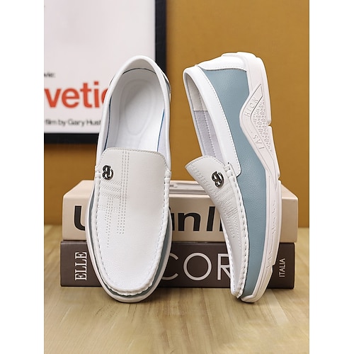 Hellblaue Herren-Slipper – lässige, bequeme Schuhe für Sommerhochzeiten und Strandpartys Image