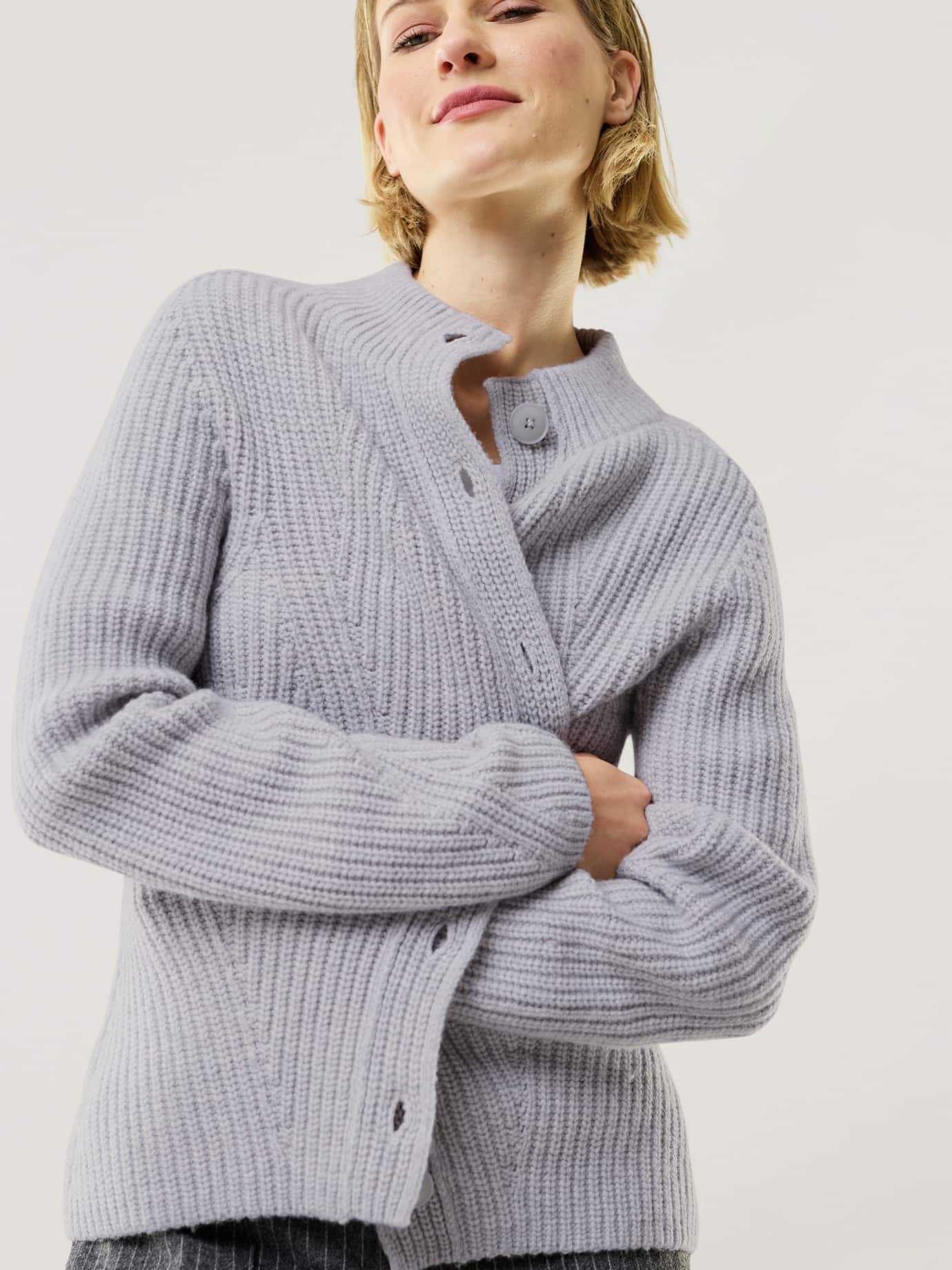 Cashmino Strickjacke Nahtlos Image