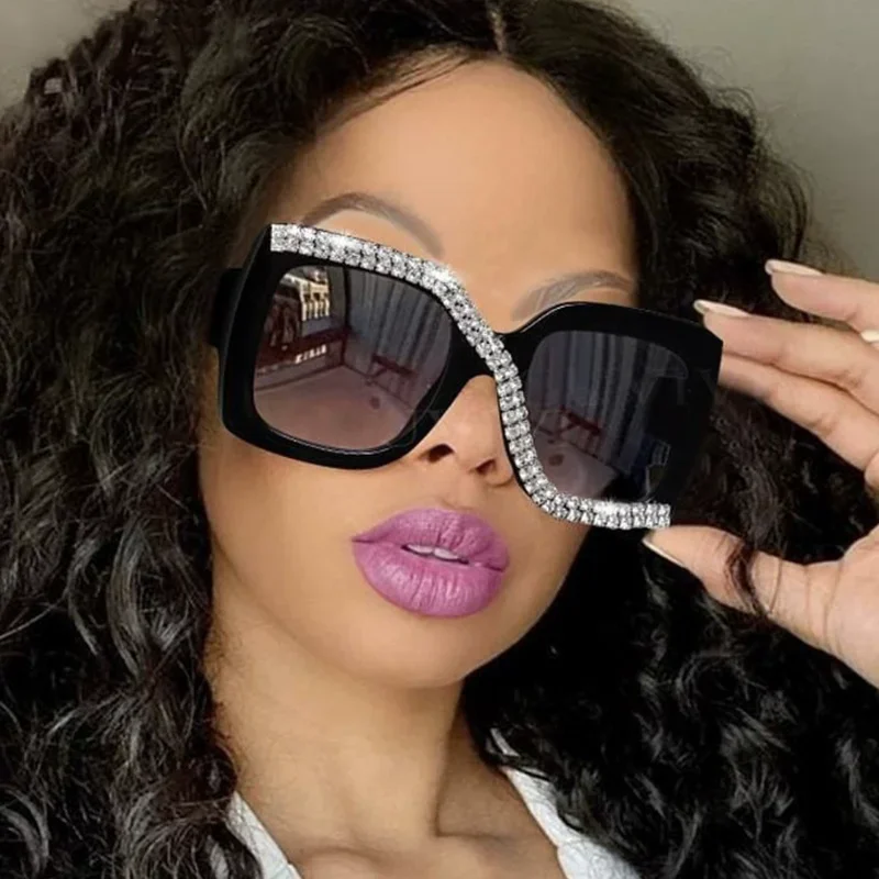 Neue quadratische Sonnenbrille mit großem Rahmen und Punktdiamanten, europäische und amerikanische trendige Hip-Hop-Versonnenbrille mit 6008atile Image