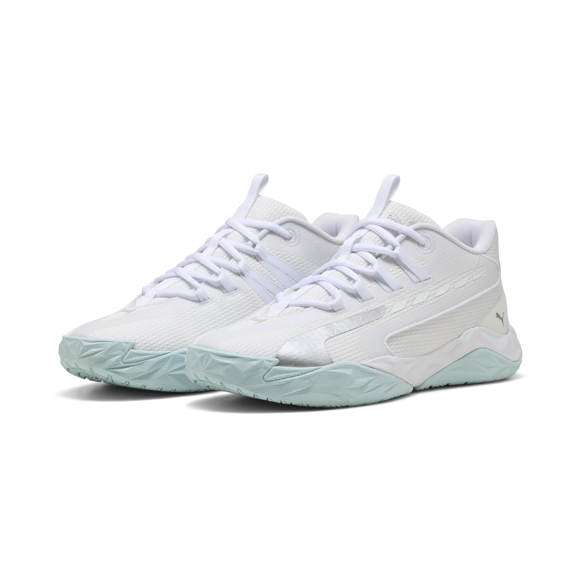 Basketballschuh PUMA "Dagger 2 Mid Basketballschuhe Erwachsene", Gr. 45, weiß silber feather gray metallic, Obermaterial: Synthetik, Textil; Futter: Textil; Innensohle: Textil; Laufsohle: Gummi, Synthetik, Schuhe