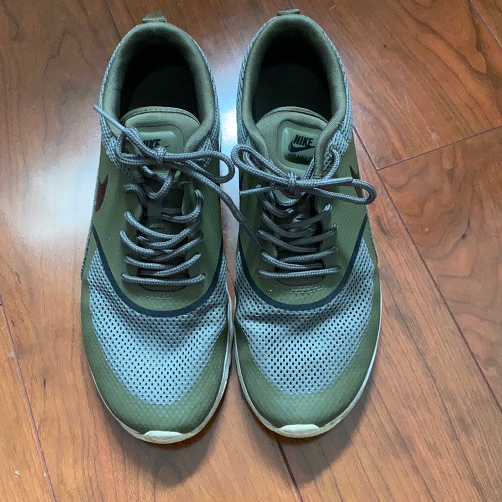 Nike Shoes | Good Condition Nike Tennis Shoes | Color: Green | Size: 7.5