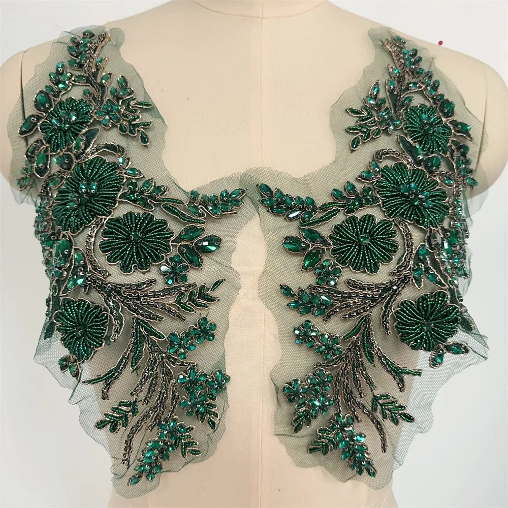 1 Pair Handmade sequins beaded embroidered lace three-dimensional floral wedding dress clothing patch