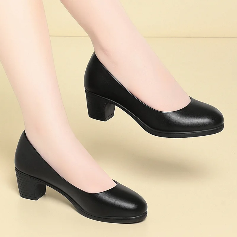 4.5cm Elegant Breathable Comfortable Shallow Soft Leather Shoes Women Pumps 2025 Trend Spring Med Block Heels for Office Mom