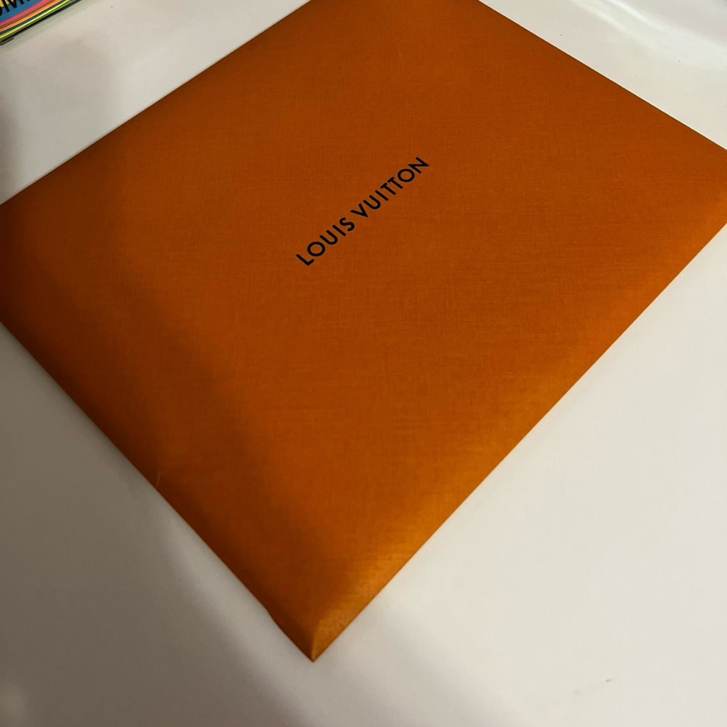 Louis Vuitton Office | Louis Vuitton Magazine #14 | Color: Orange | Size: Os
