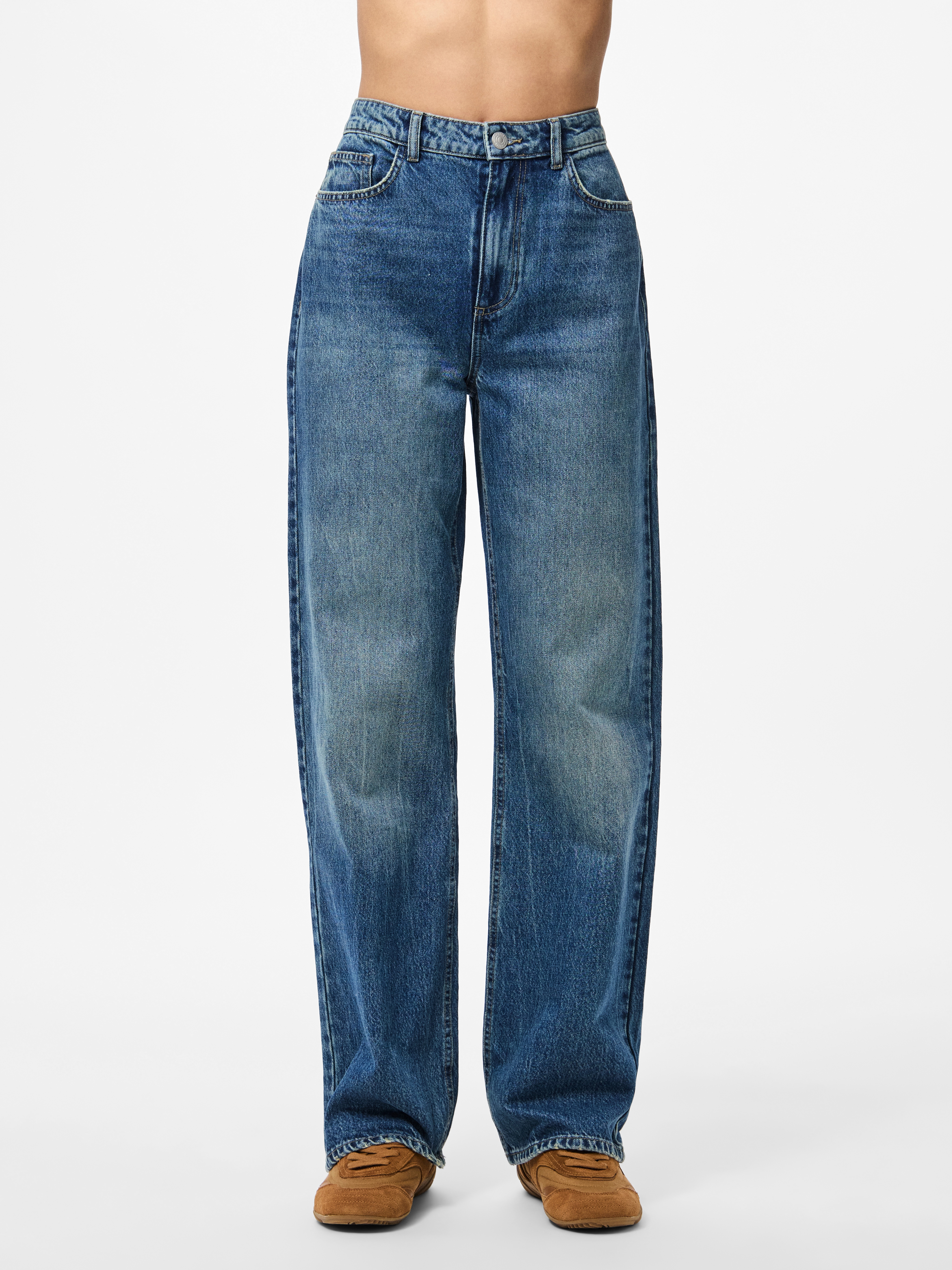 High-waist-Jeans PIECES "PCKATE HW STRAIGHT JEANS MB NOOS BC", Damen, Gr. 30, Länge 30, blau (medium blau denim), Denim/Jeans, Obermaterial: 100% Baumwolle, unifarben, straight fit, Jeans High-Waist-Jeans
