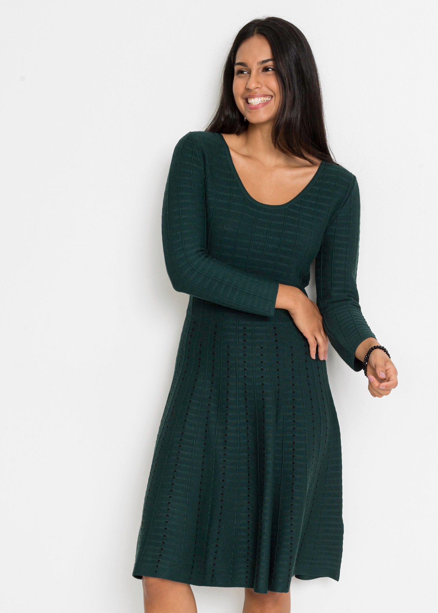 Strickkleid BONPRIX "Strickkleid aus fließendem Viskose-Mix", Damen, Gr. 32/34 (XS), N-Gr, grün (tiefgrün, schwarz), Obermaterial: 80% Viskose, 20% Polyester, ausgestellt, Kleider Strickkleid, für besondere Anlässe, aus Viskose-Mix, ausgestellte...