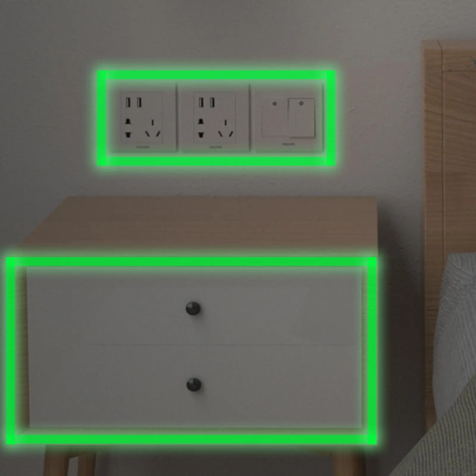 Im Dunkeln leuchtende selbstklebende Sicherheitsmarkierungen, Sicherheitsband, verschleißfestes fluoreszierendes Leuchtband für Treppen, Wände, Ausgangsstufen Image