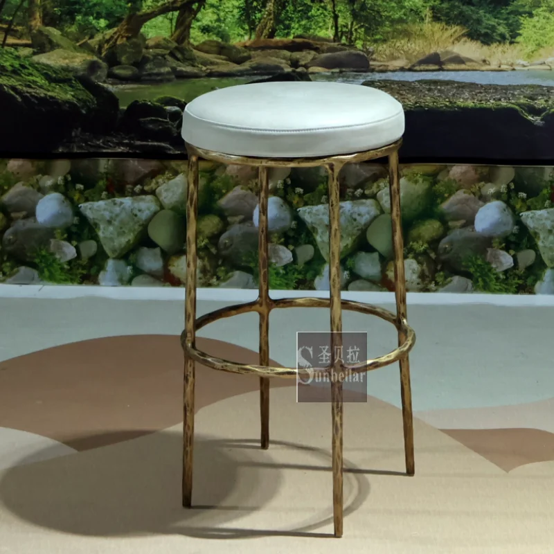 Runder Barhocker aus Echtleder und Schmiedeeisen im Industrie-Stil für Zuhause Küche Esszimmer Theke