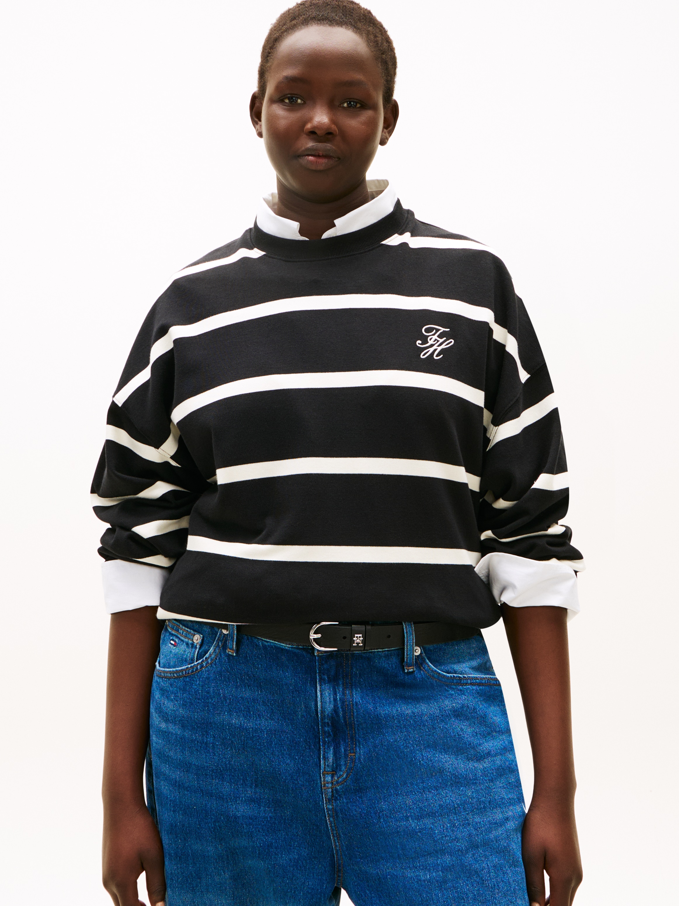 Sweatshirt TOMMY HILFIGER CURVE "CRV TH SCRIPT MDRN TERRY SWTSHRT", Damen, Gr. 54, schwarz, calico stp, Sweatware, Obermaterial: 83% Baumwolle, 13% Polyester, 4% Elasthan, gestreift, Rundhals, Sweatshirts Sweatshirt, in großen Größen