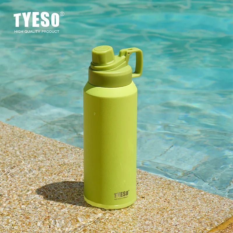 TYESO Large Capacity Sports Thermos Matte Stainless Steel Outdoor Water Kettle white 900 Ml